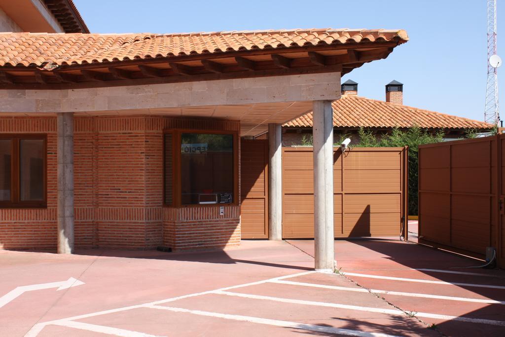 Motel Venus Valladolid Villanubla Екстериор снимка